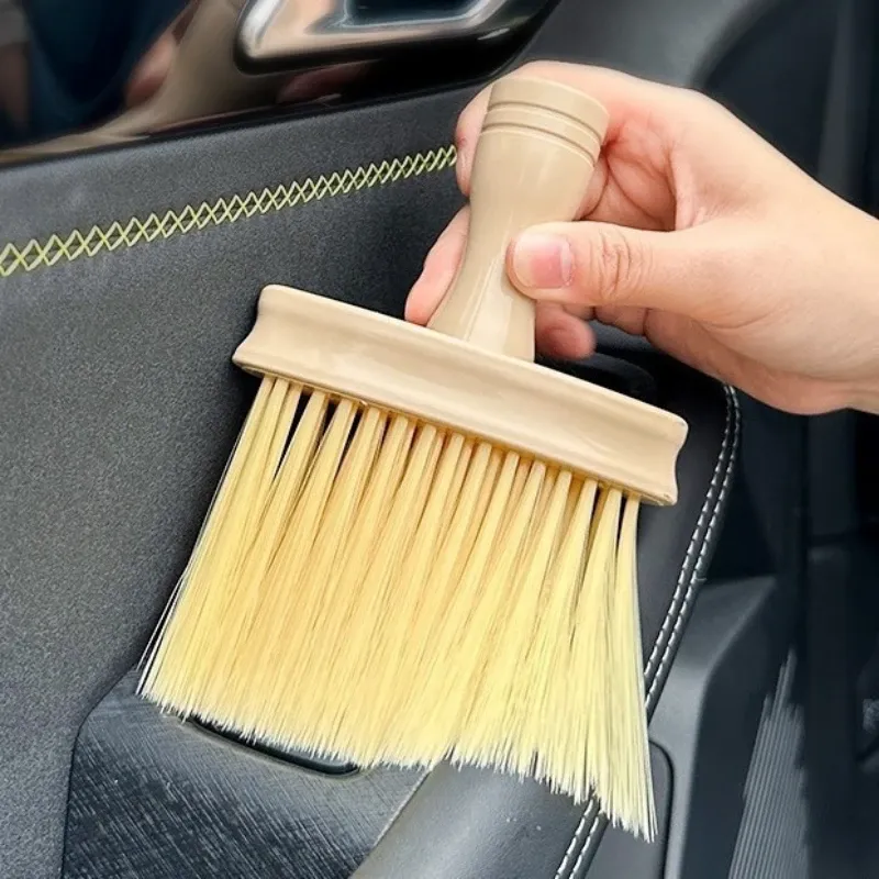 Brosse de nettoyage polyvalente à poils souples pour fenêtres, bureaux, claviers et voitures 4