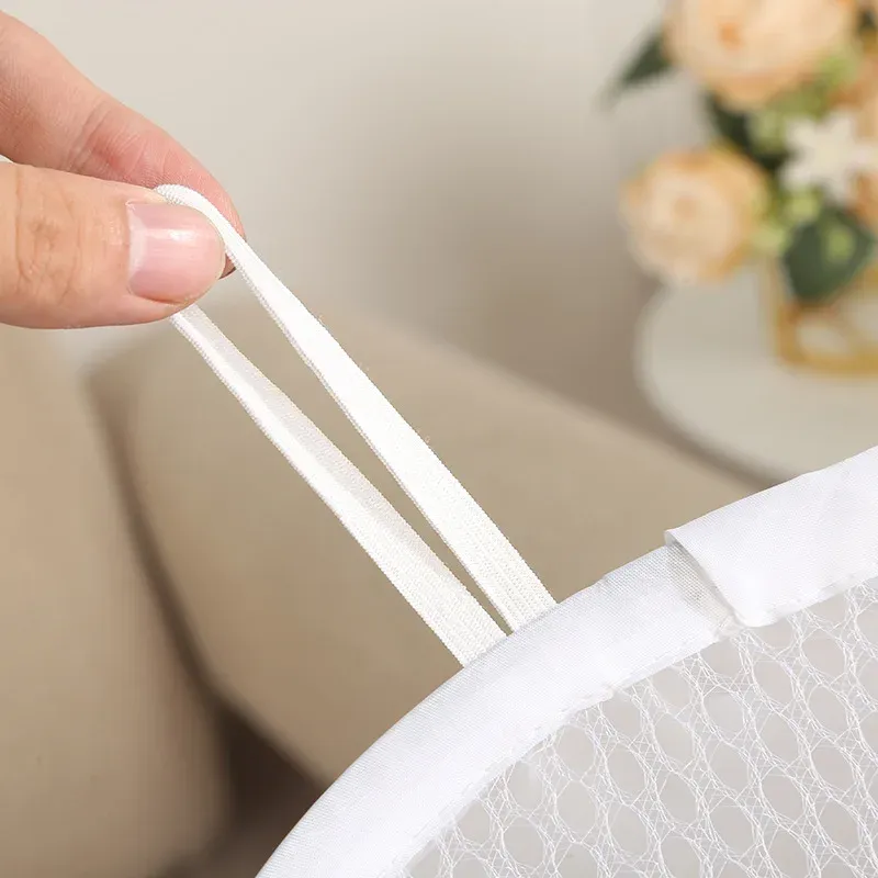 Panier à linge pliable, finitions et design