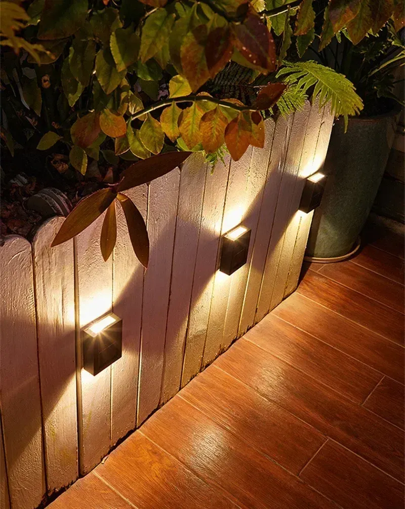 Lot d'applique solaire pour un éclairage complet
