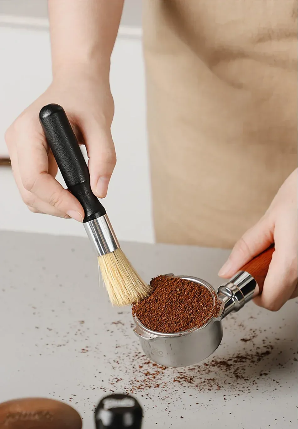 Brosse barista à poils naturels pour entretien du moulin