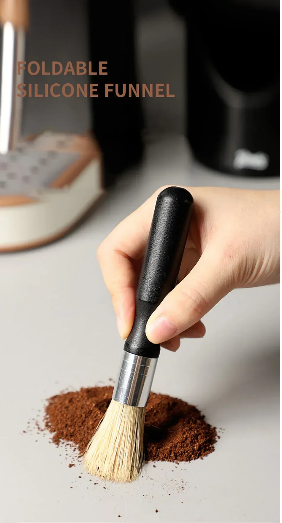 Accessoire de nettoyage pour moulin à café, vue de détail