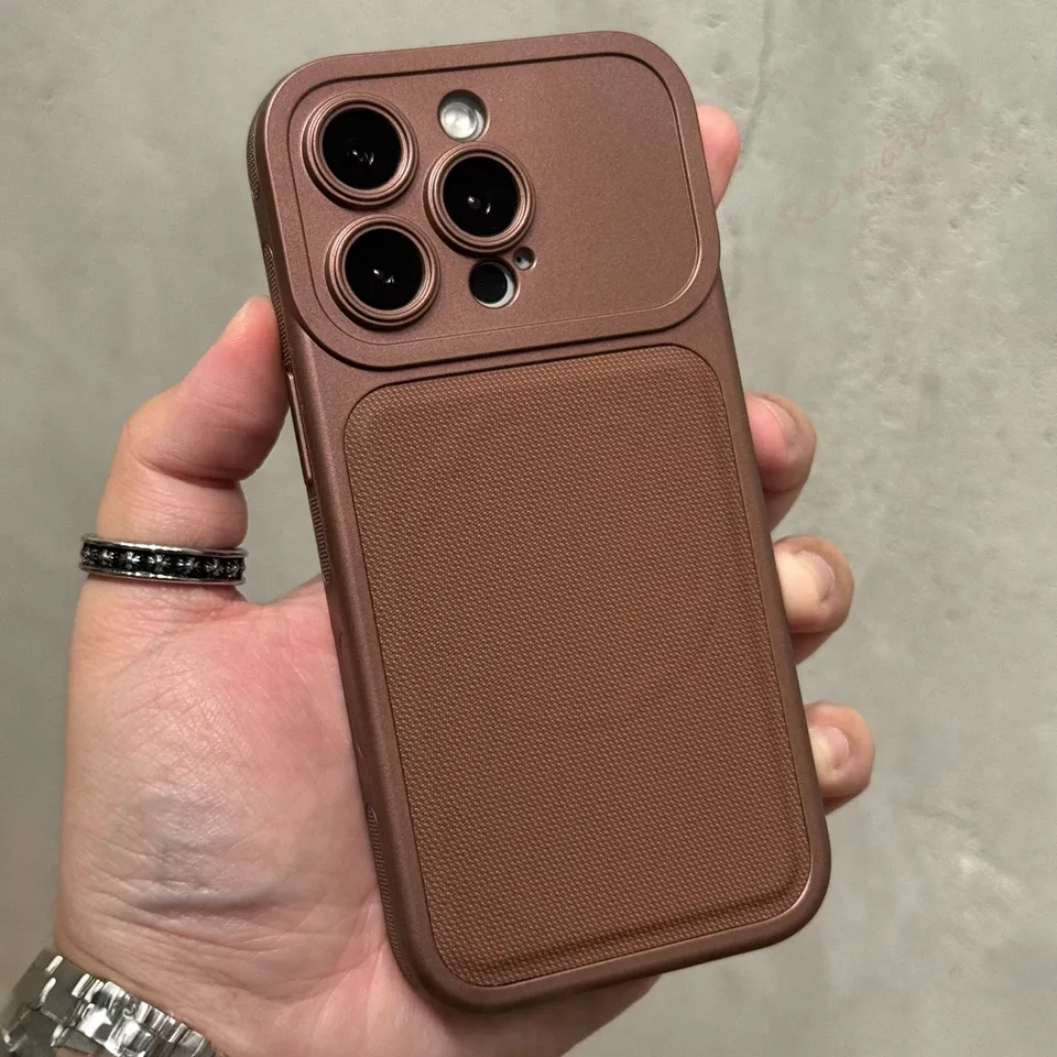 Coque magnétique, vue arrière