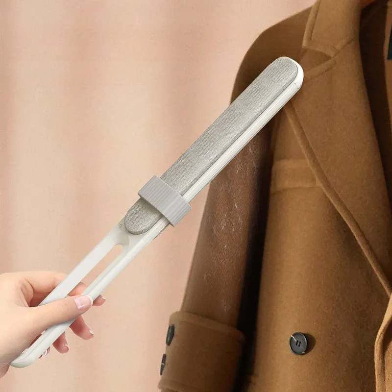 Brosse électrostatique double face pour poils d'animaux, anti-peluches pour canapé, vêtements et meubles, avec boucle autonettoyante 2