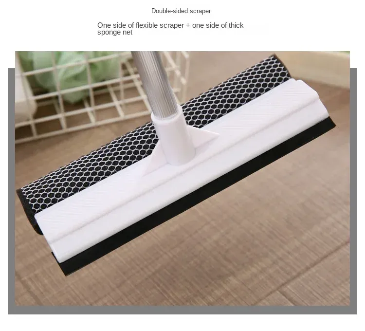 Nettoyage d'une porte en verre de douche