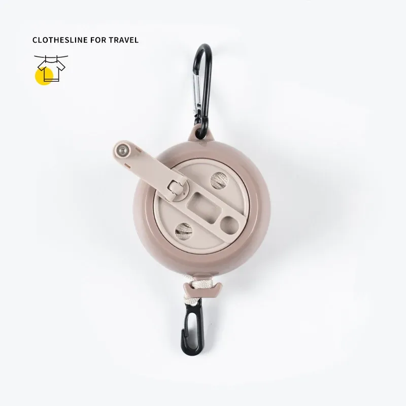 Corde à linge portable rétractable et réglable pour le camping, la randonnée et l'usage intérieur 9