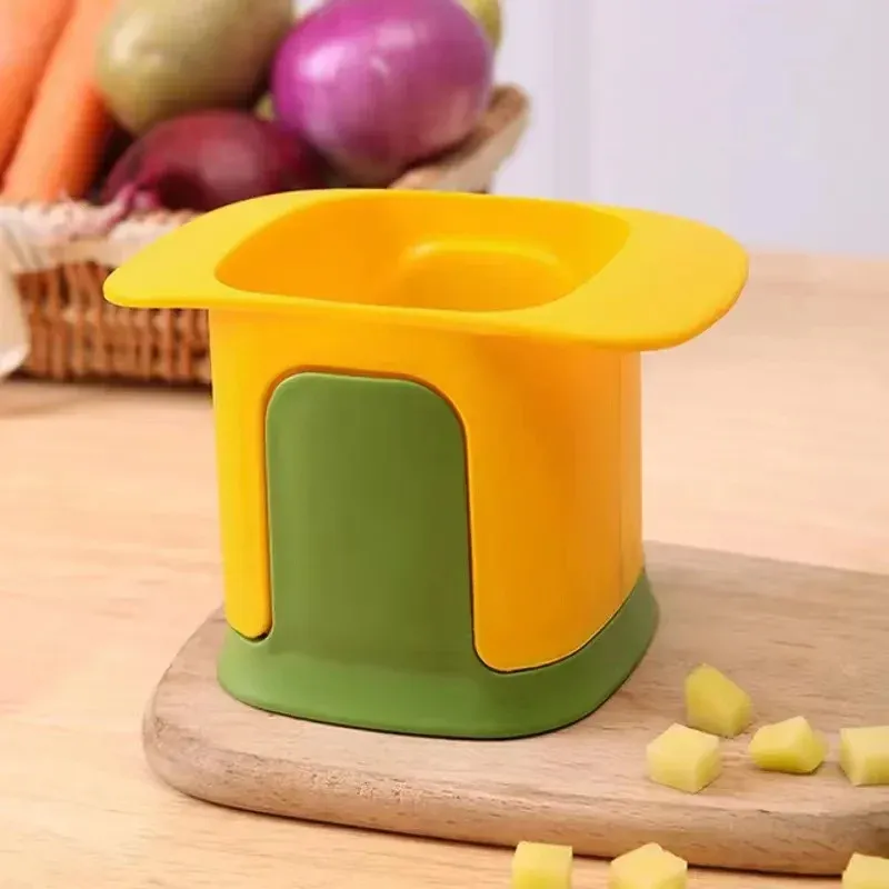 Hachoir à légumes multifonctionnel avec coupe-oignon, coupe-frites et trancheur de pommes de terre et de concombre 7