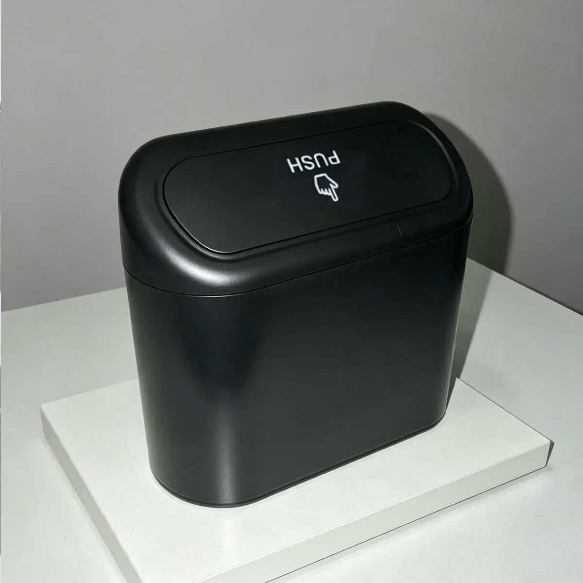 Poubelle de voiture étanche avec sacs poubelle inclus, format compact 9