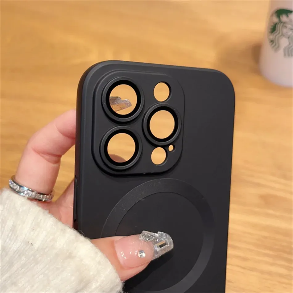 Protection de l'objectif en verre de la coque