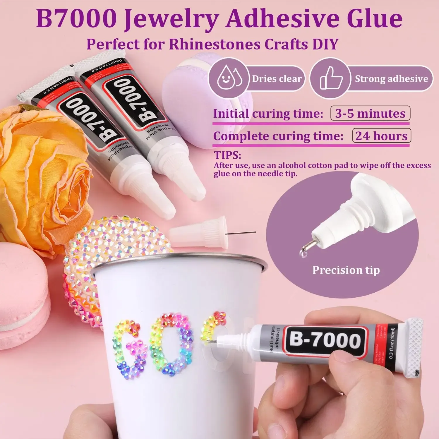 Détail des strass en résine translucide sur ongles décorés