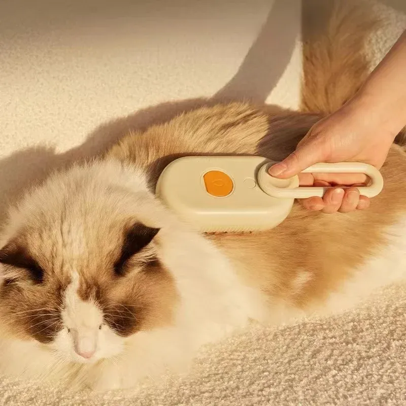 Brosse électrique 3 en 1 pour chiens et chats : toilettage, massage et pulvérisation 3