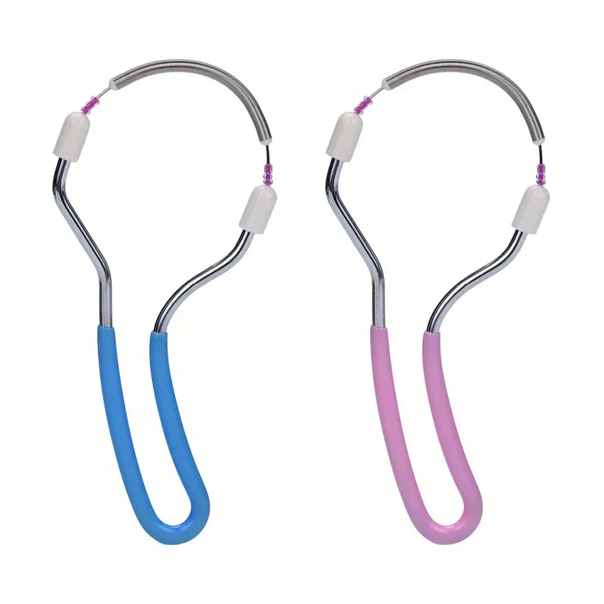 Épilateur facial utilisé sur le visage