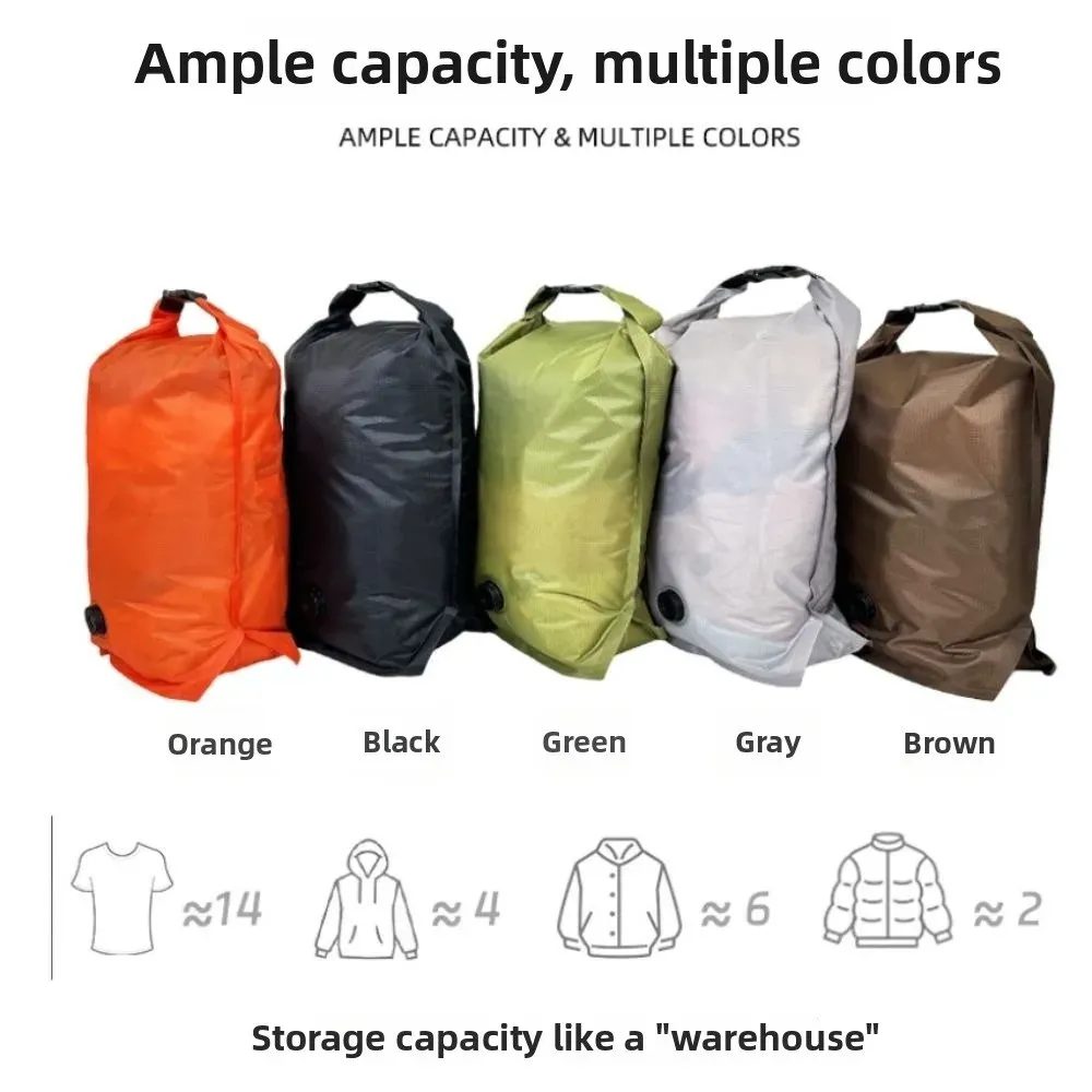 Sac de compression sous vide rempli de vêtements