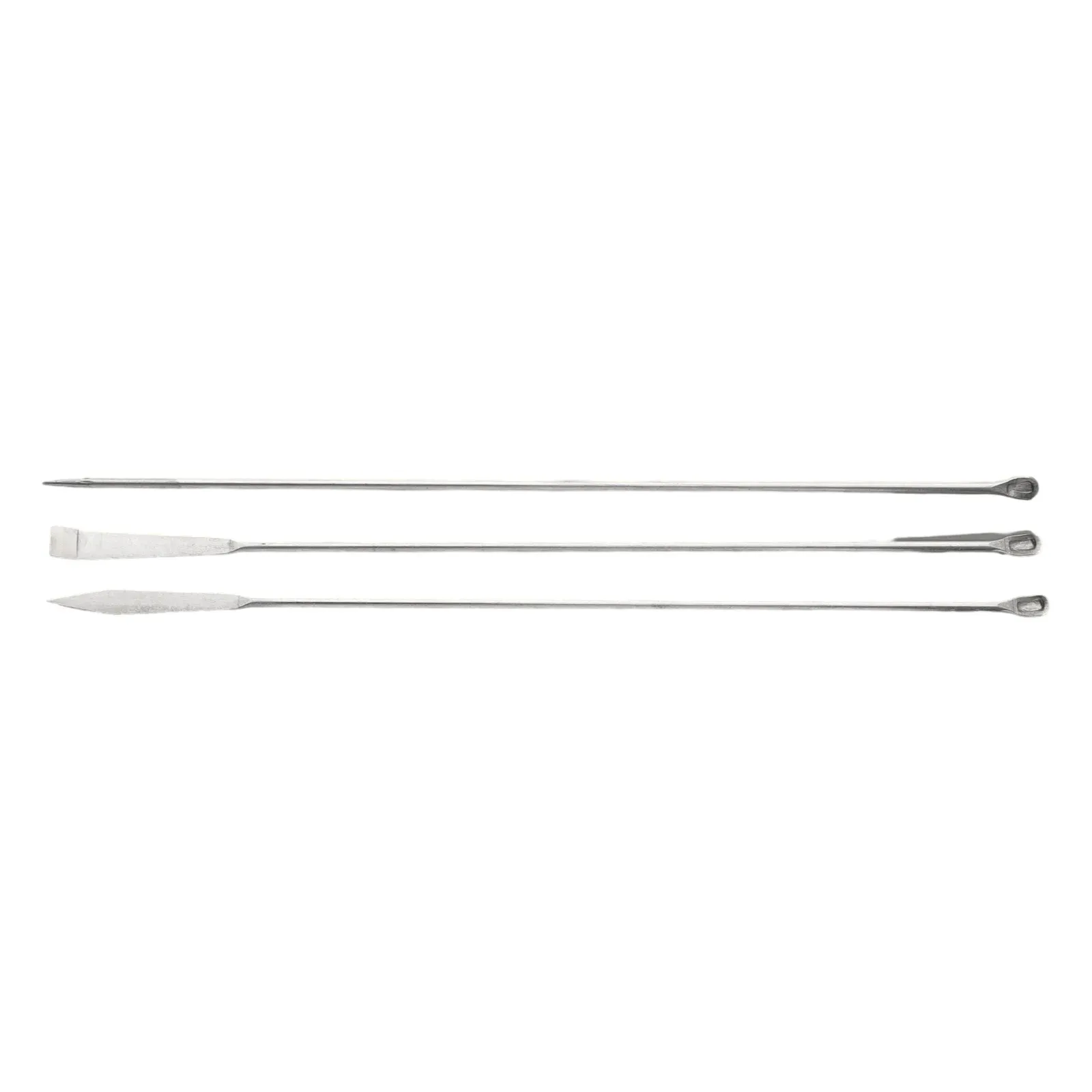Détail de la tête carrée et des extrémités de la spatule
