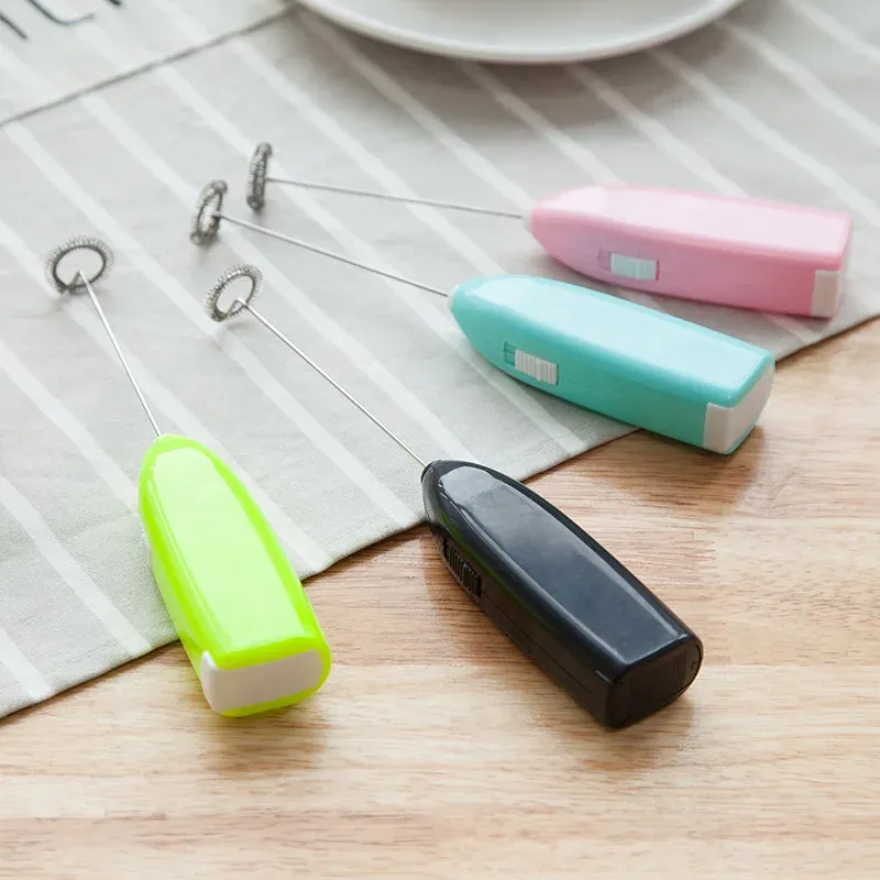 Mini Batteur Électrique Mousseur à Lait en Acier Inoxydable pour Café, Lait et Thé 4