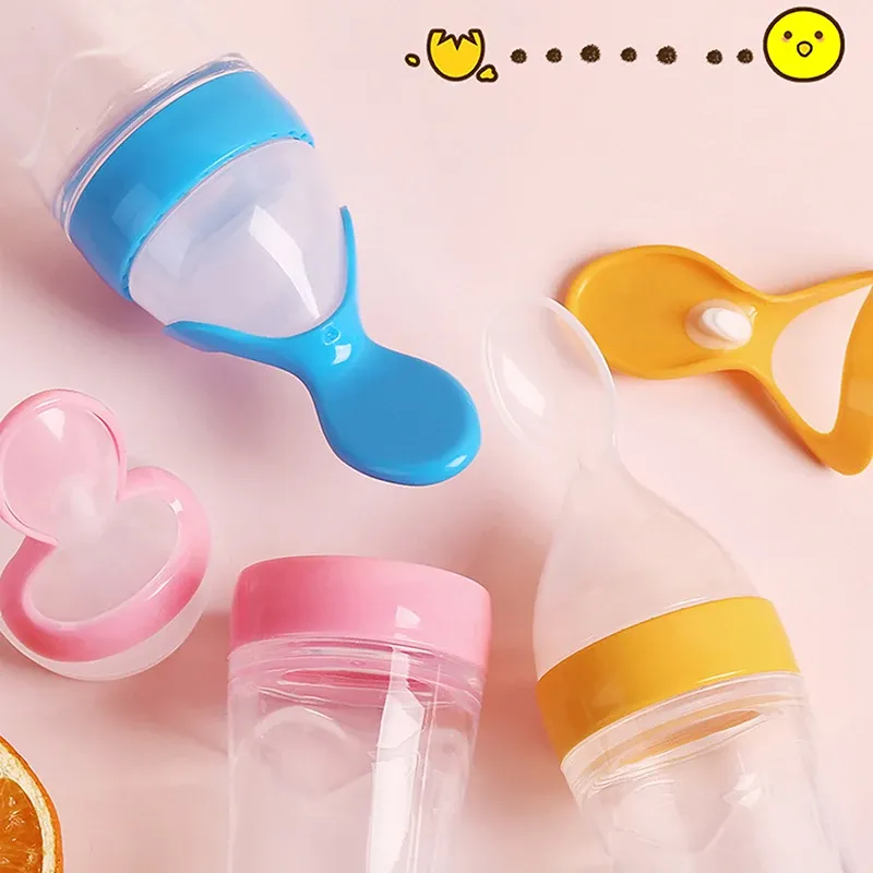 Cuillère à presser pour bébé, vue produit