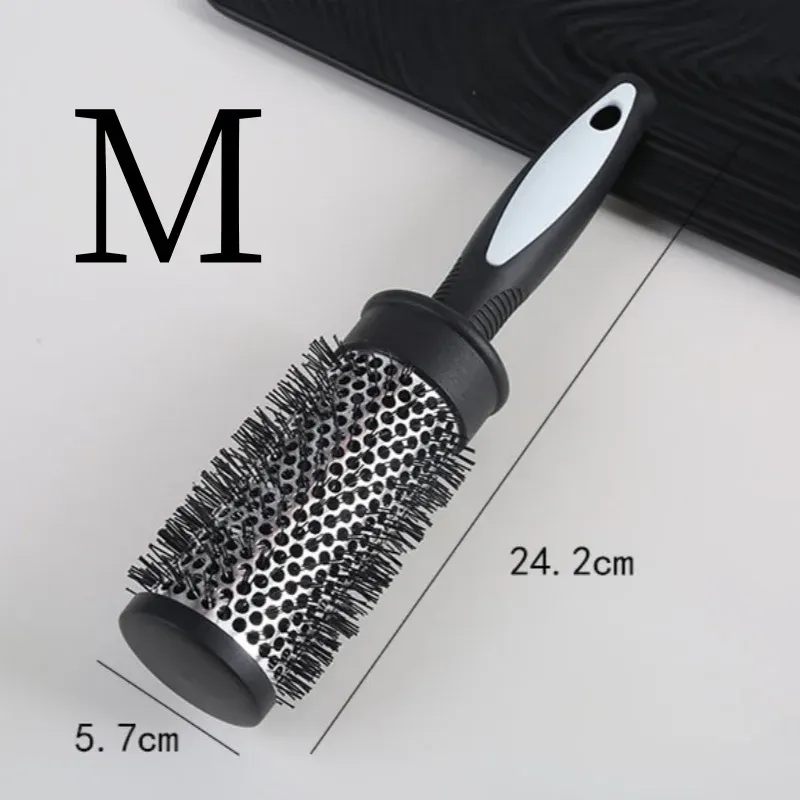 Détail de la brosse à rouleau pour un brushing lisse