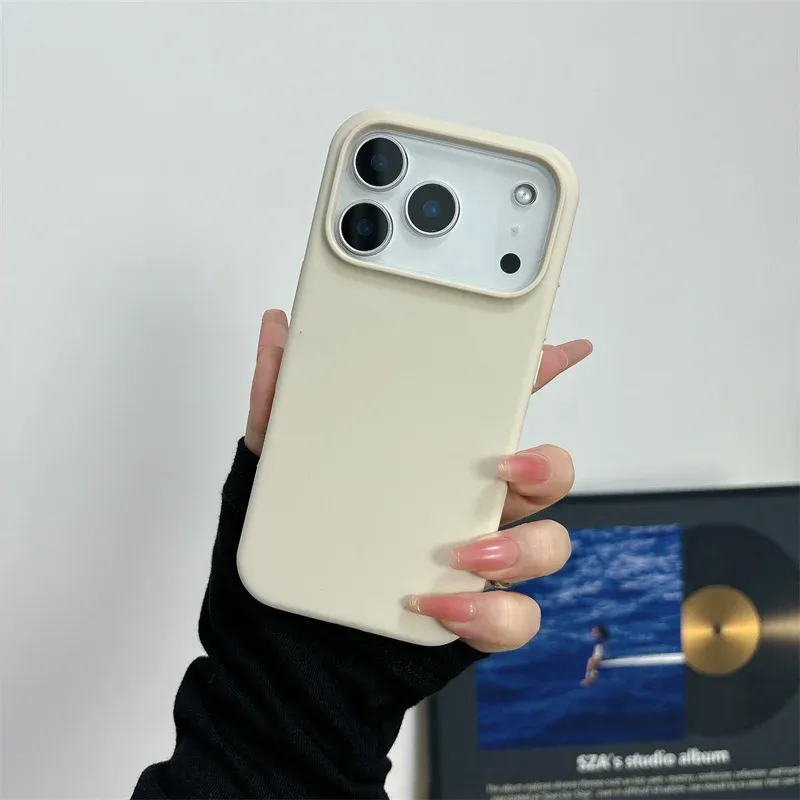 Coque magnétique pour iPhone en situation