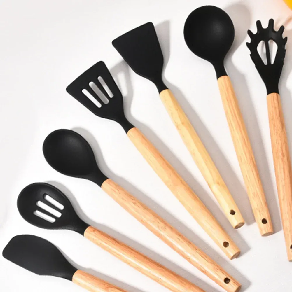Ustensiles de cuisine en utilisation