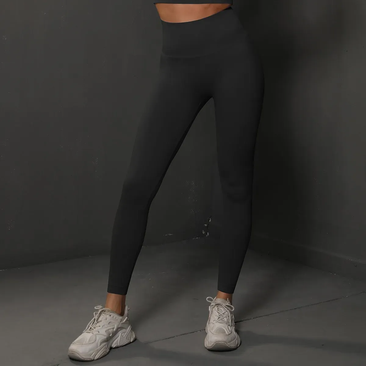 Légging de yoga taille haute, mise en situation sportive