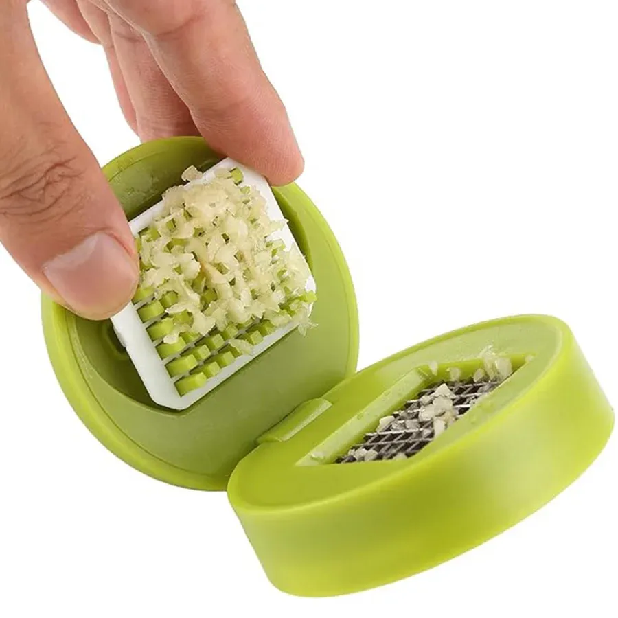 Presse à ail manuelle compacte pour cuisine 5