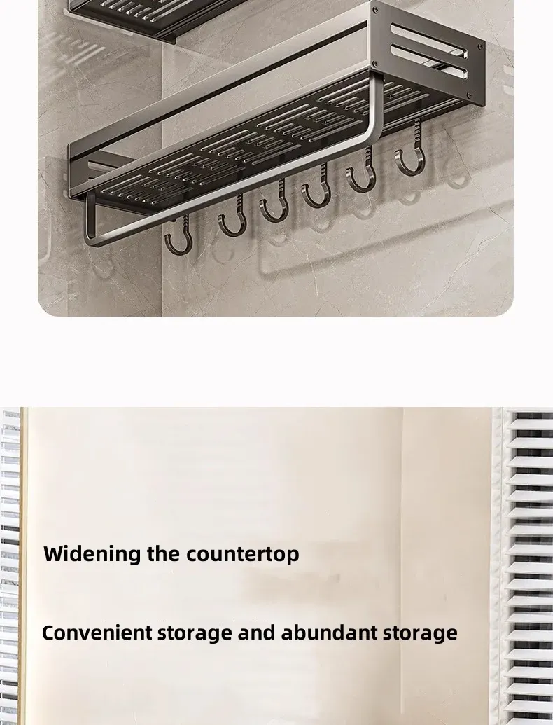 Étagère d'angle de douche en contexte