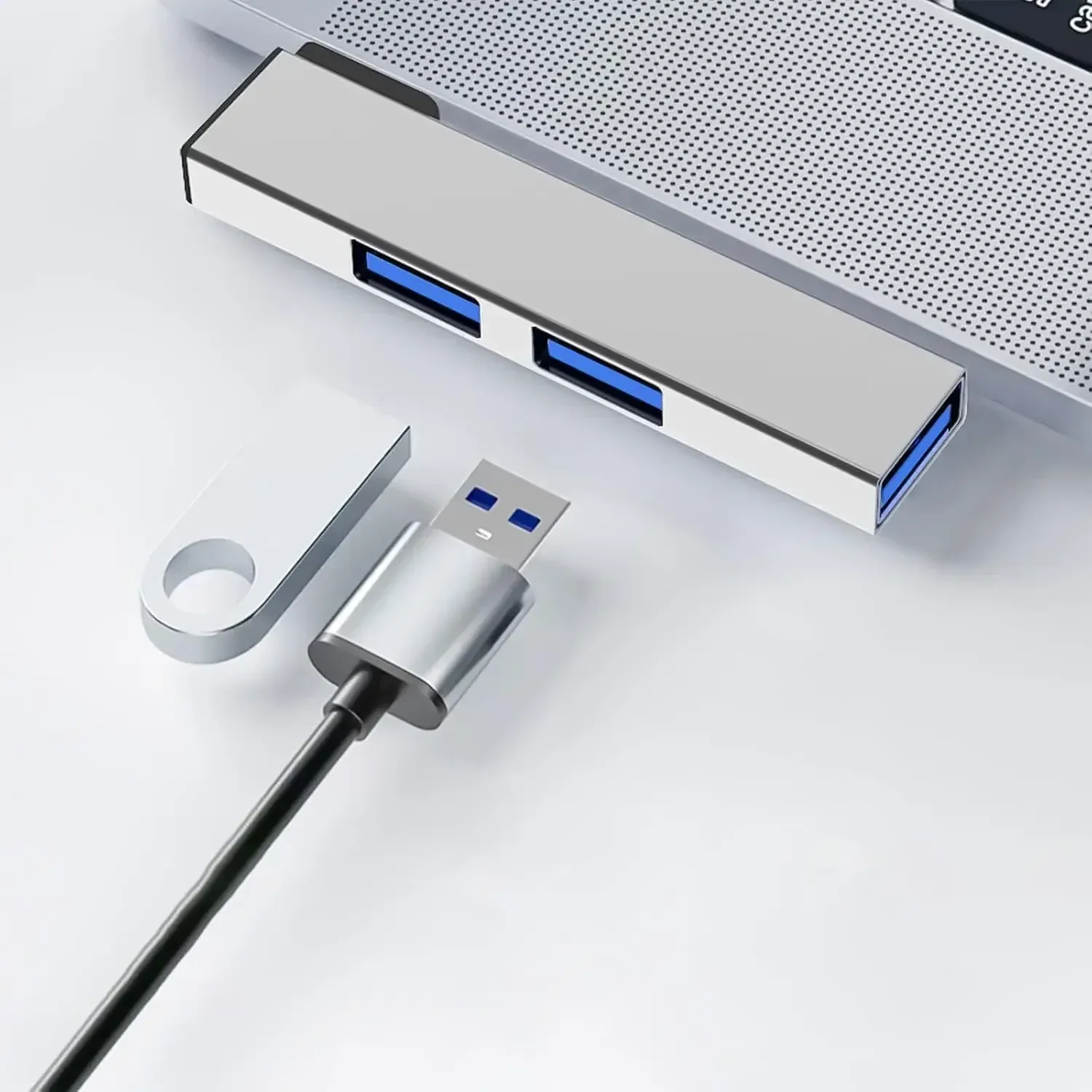 Station d'accueil USB-C coudée à 90°, hub 4 ports USB 3.0 haute vitesse pour ordinateur portable, réf. C1FD 4
