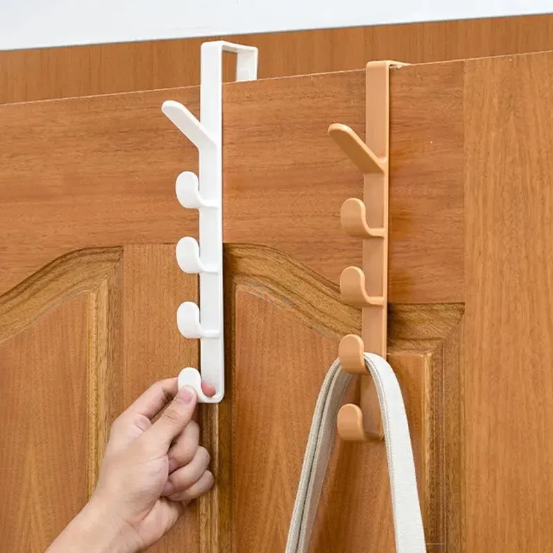 Crochet de porte au design épuré