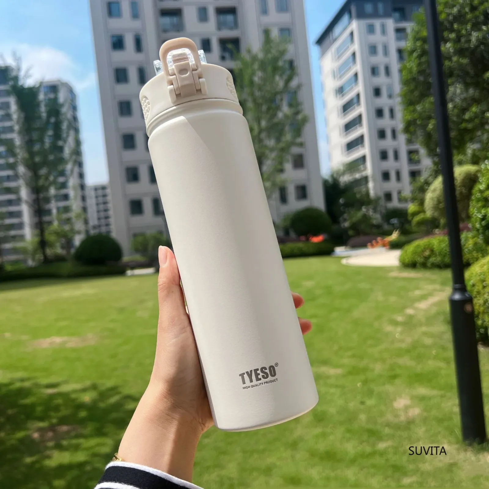 Tasse Thermos, finition et détails