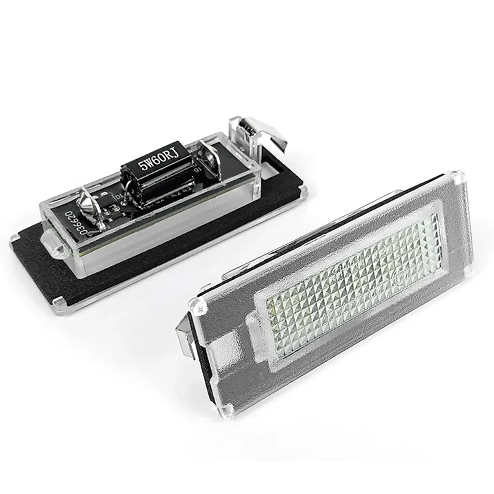 Éclairage de plaque d'immatriculation pour Fiat Ducato, Citroën Jumper, Peugeot Boxer (2006-2020) et Lancia Ypsilon (2003-2011) - Image 1