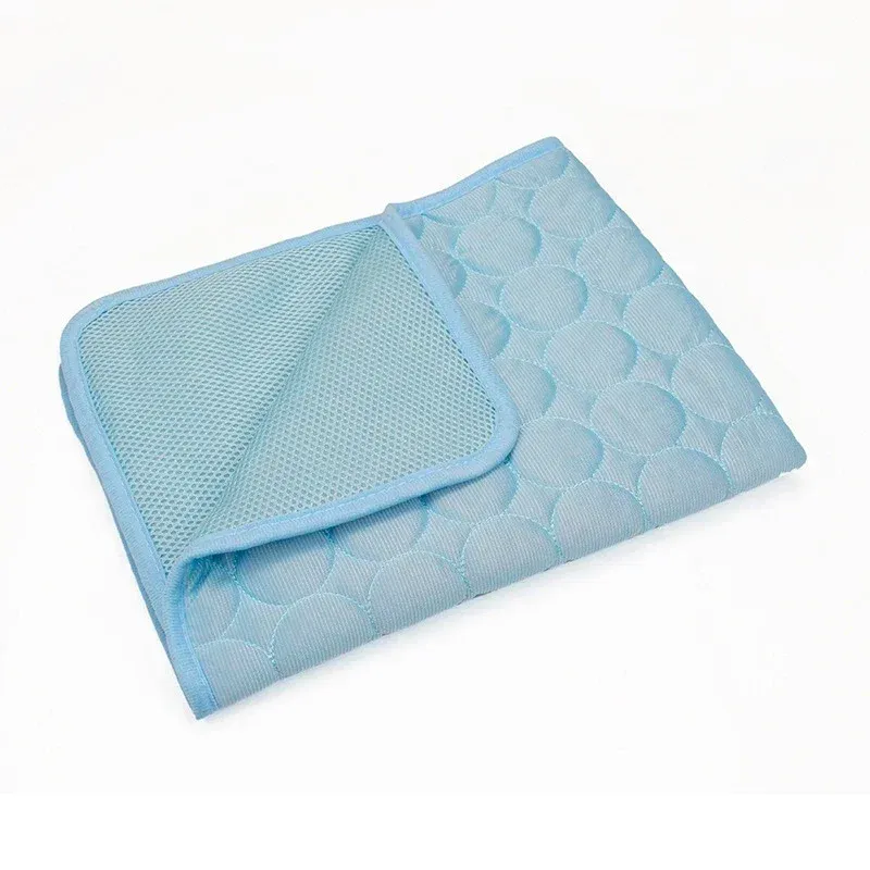 Tapis rafraîchissant lavable pour animaux