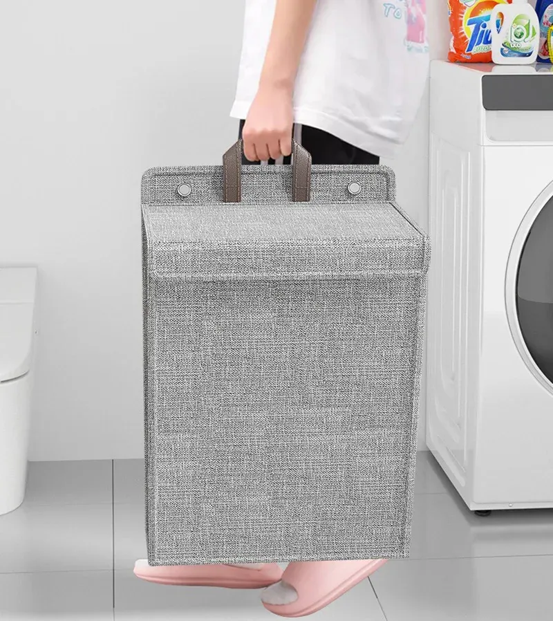 Panier à linge pliable fixé au mur, vue de détail