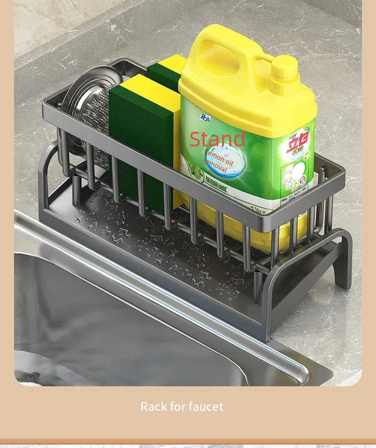 Étagère de cuisine avec organisation des épices