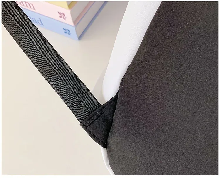 Détail des finitions du sac à dos