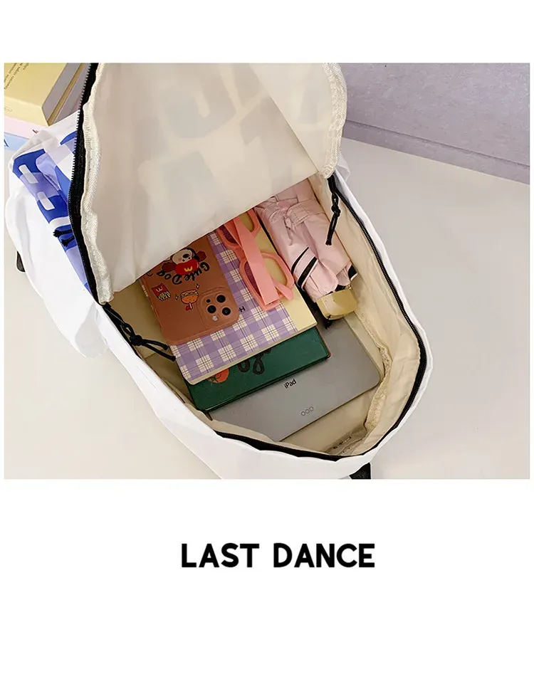 Sac à dos en ambiance urbaine