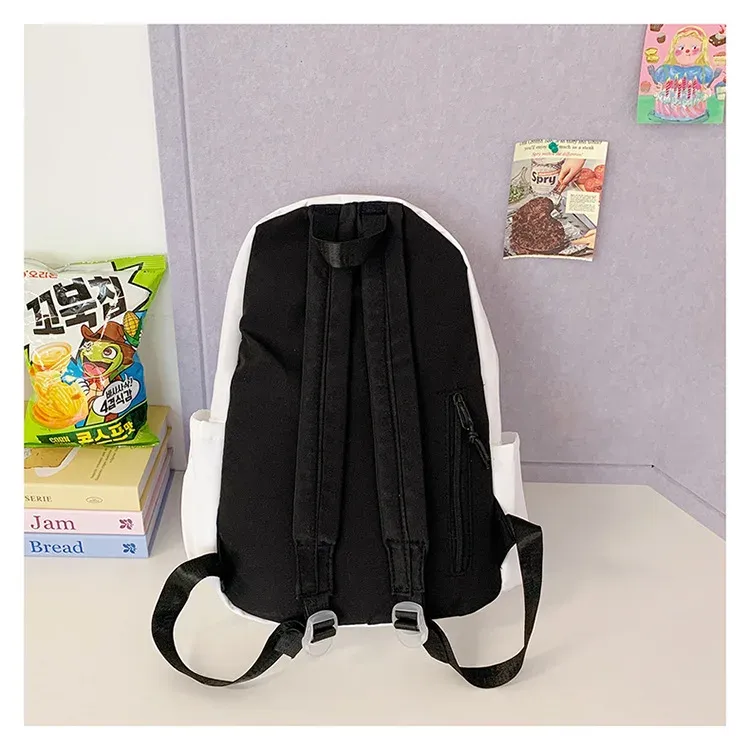 Détail des compartiments du sac