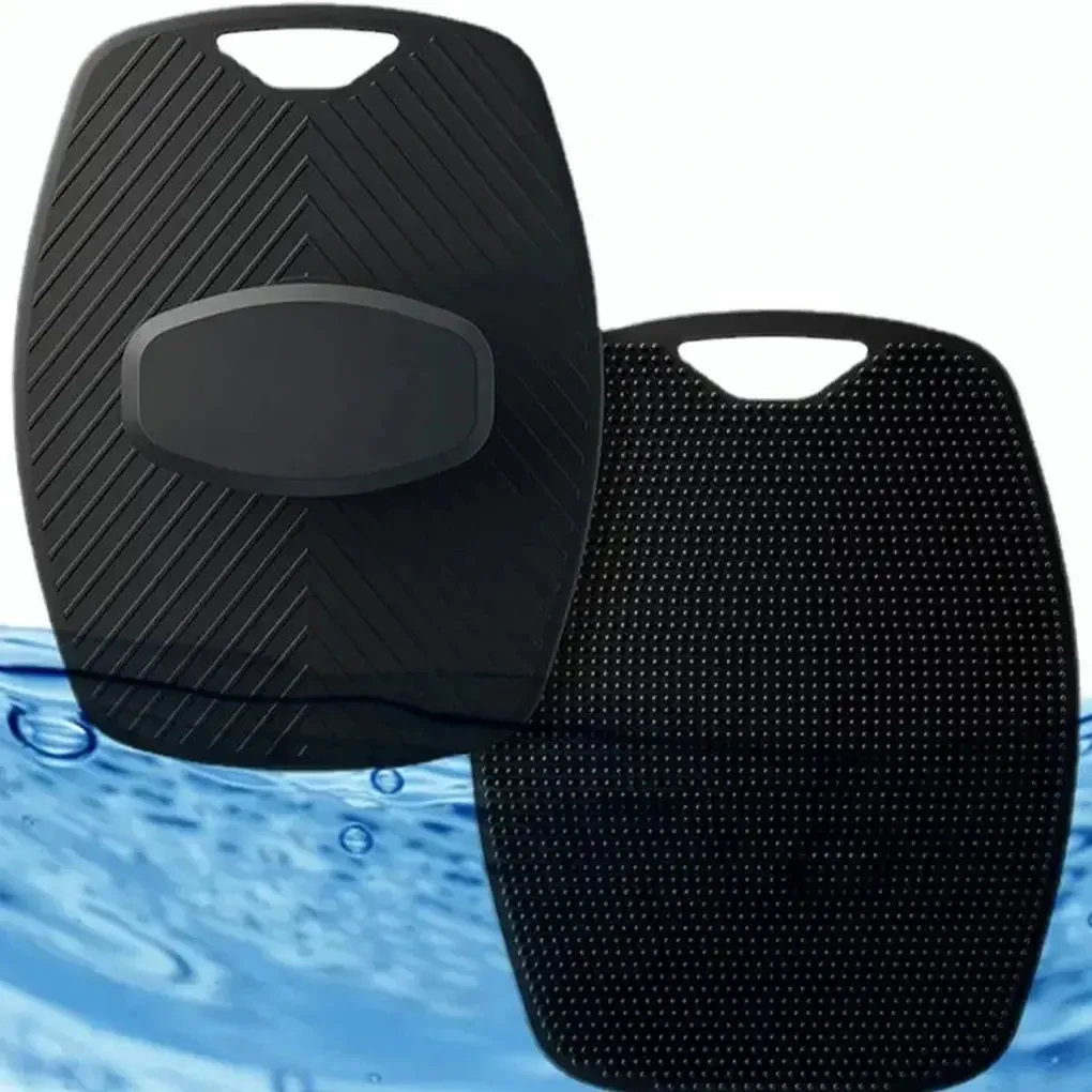 Brosse de massage en silicone sous différents angles