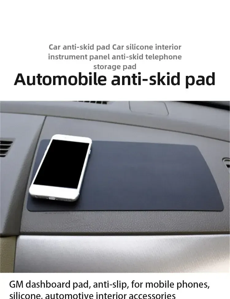 Tapis antidérapant installé dans une voiture