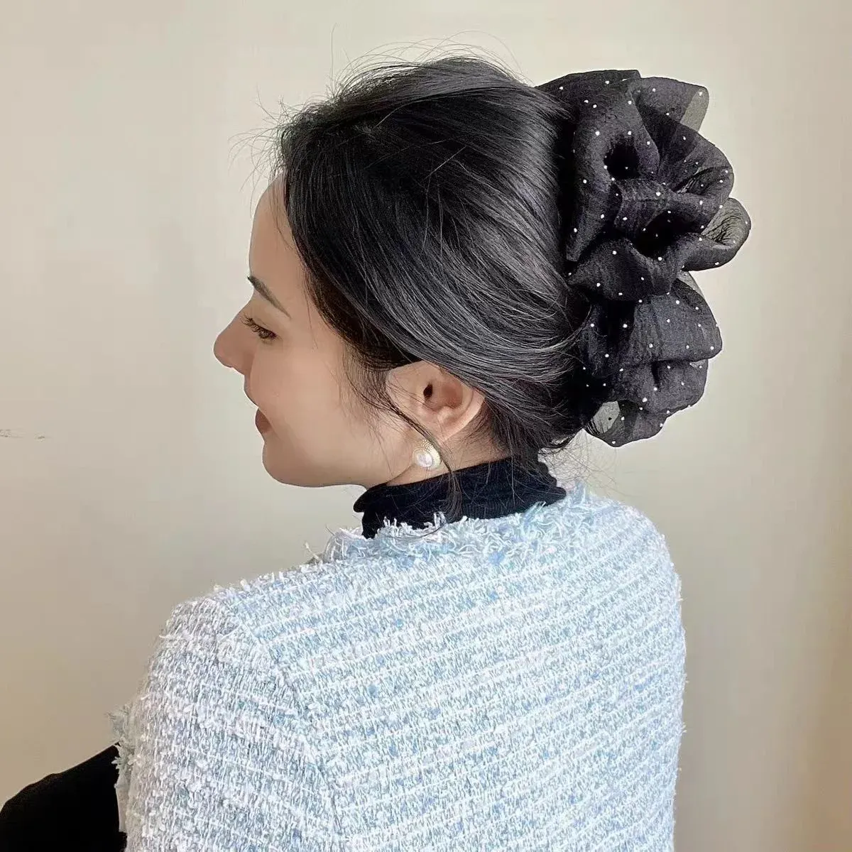 Pince à cheveux nœud en maille, vue d'ensemble