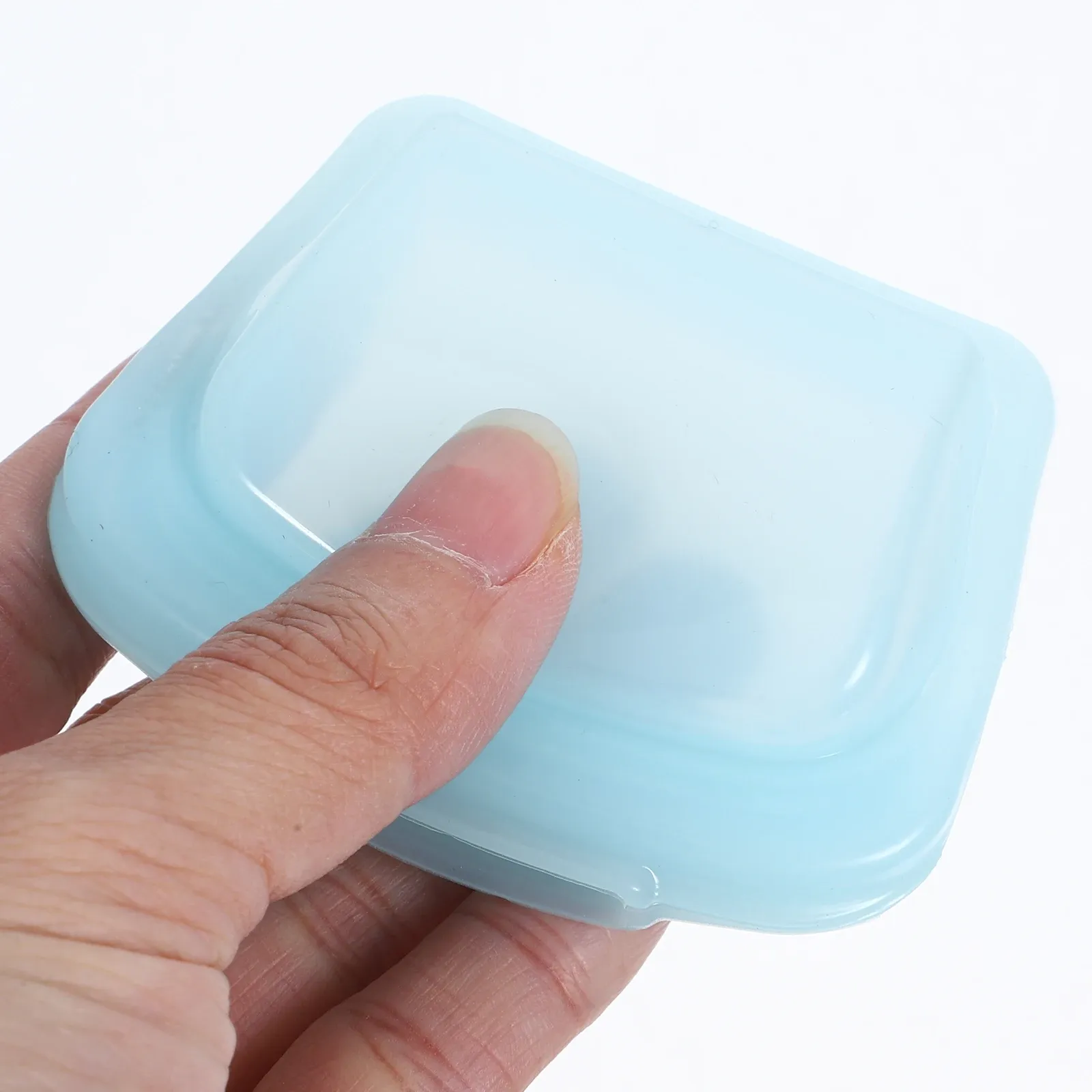 Pochette à pilules réutilisable en silicone pour voyage, 1 pièce 4