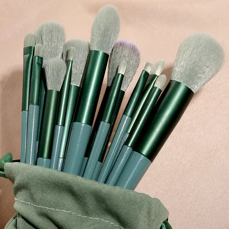 Ensemble de pinceaux de maquillage professionnels, kit de pinceaux de maquillage, pinceaux pour fard à paupières, eye-liner et cosmétiques (lot de 3, 13 ou 22 pièces) 8