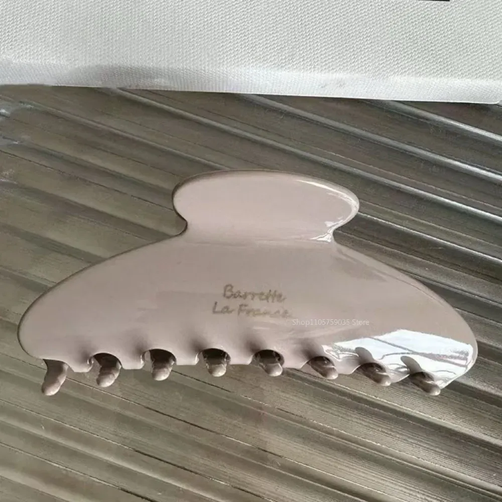 Pince à cheveux, inspiration coiffure