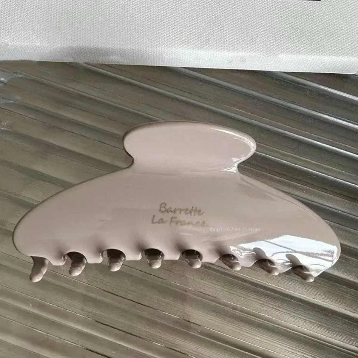 Grandes pinces à cheveux en forme de crabe, pince requin en acétate style rétro coréen, épingle à cheveux simple, accessoires de mode pour femmes et filles. 9