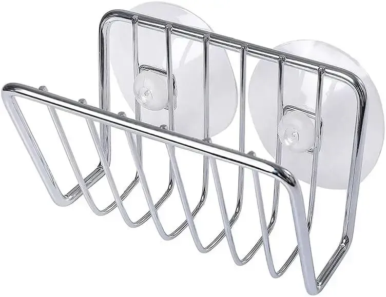 Organisation de l'évier avec porte-éponge