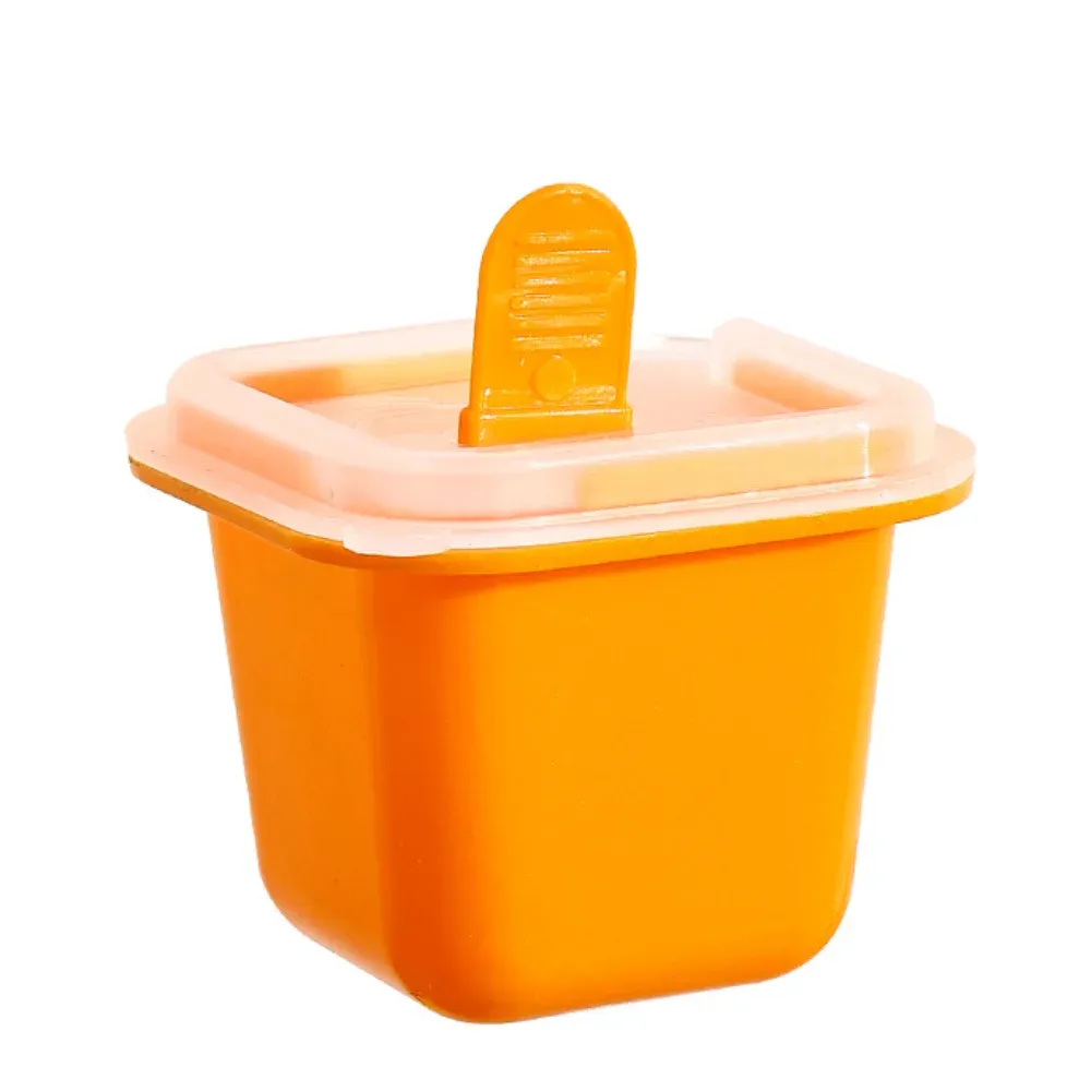 Moule à glaçons en silicone portable et réutilisable à congélation rapide 7
