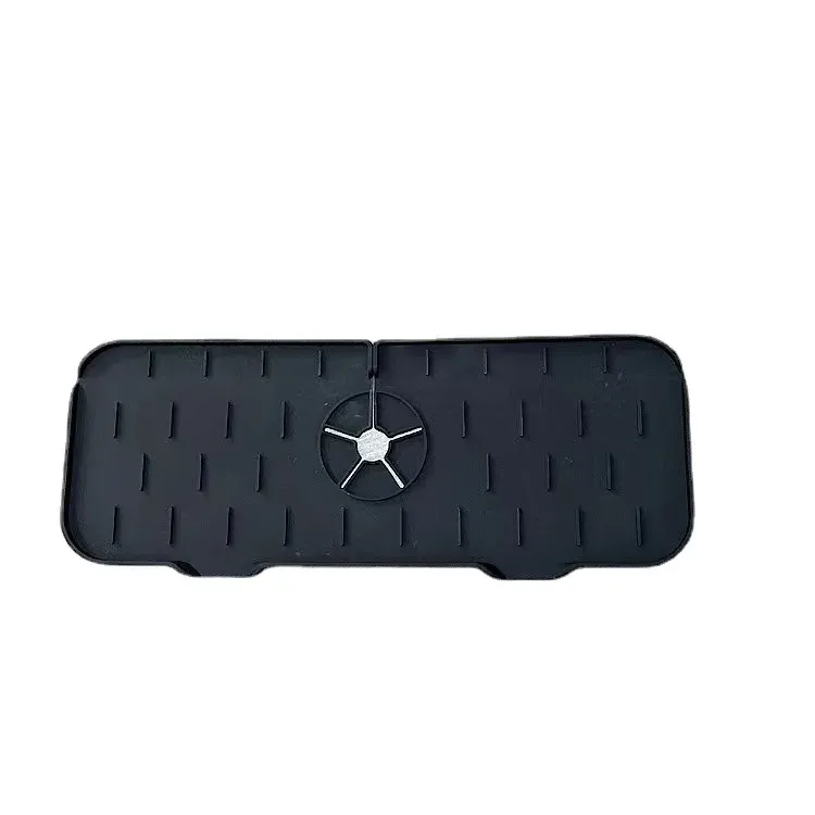 Tapis de robinet en silicone, mise en situation