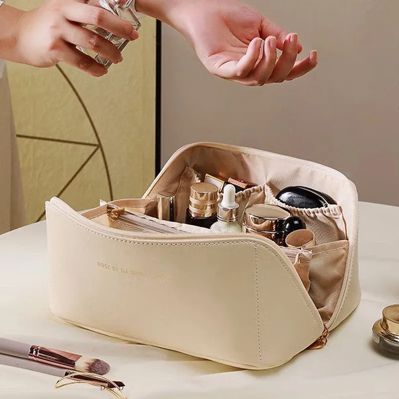 Trousse de maquillage de voyage imperméable et multifonctionnelle pour femme 6