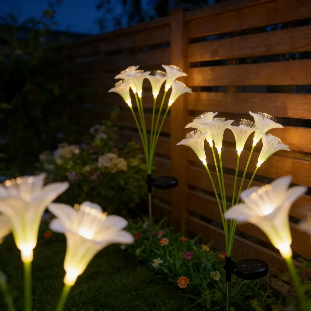 Détail des lampes lys dans un massif fleuri