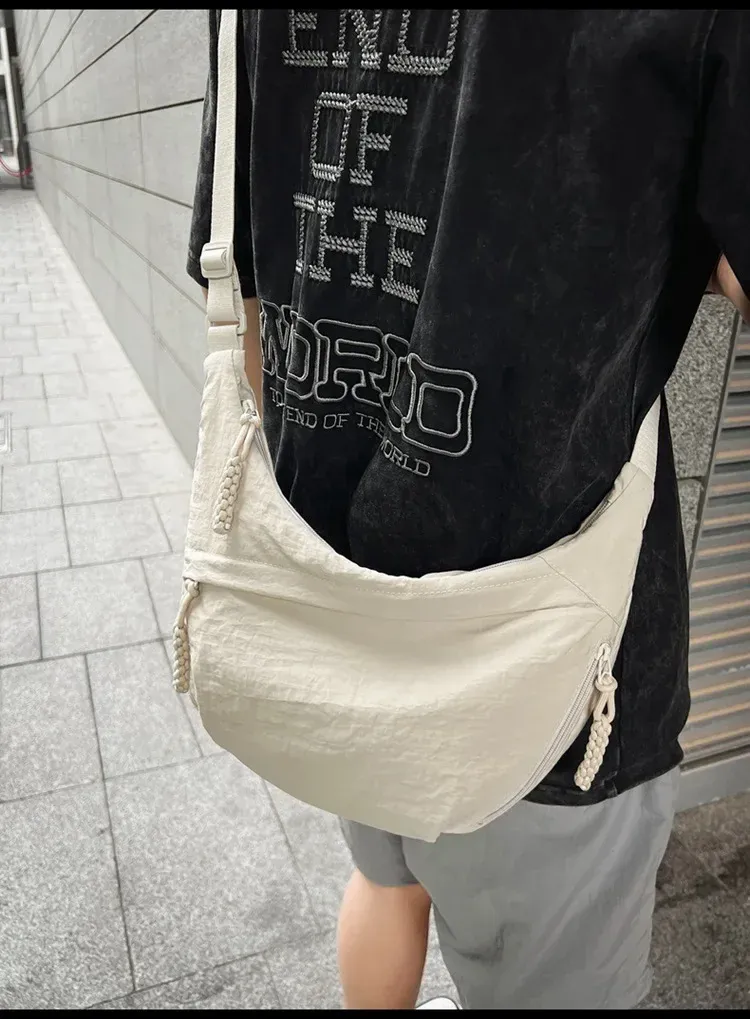 Sac à bandoulière en tissu doux