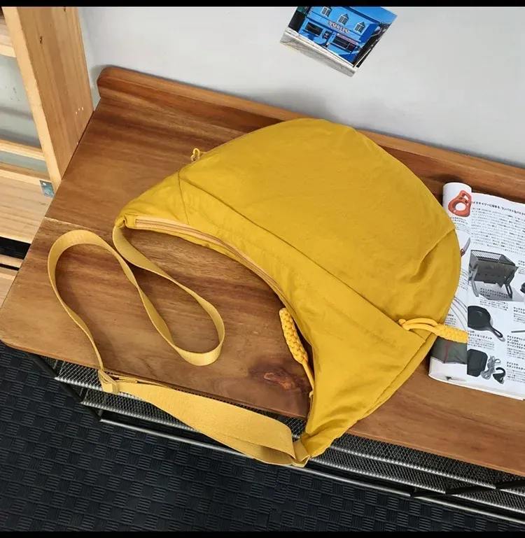 Sac hobo pratique et spacieux