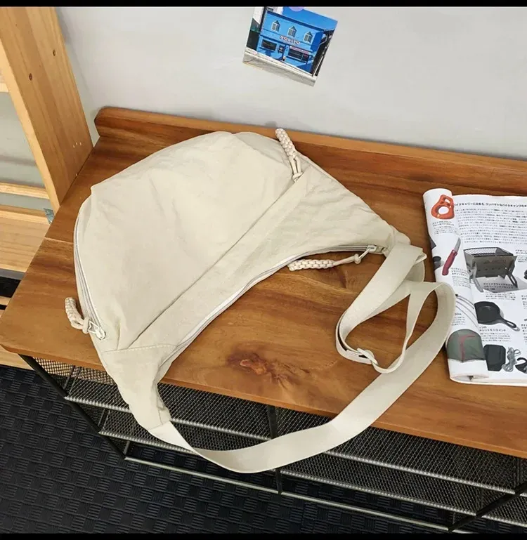 Sac pour femme au design sobre